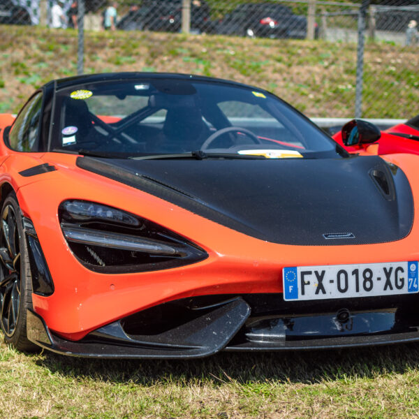 McLaren 765LT