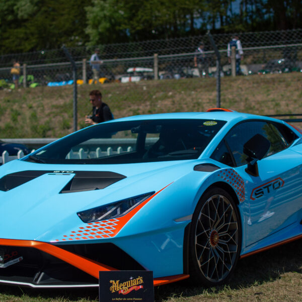 Lamborghini Huracan STO